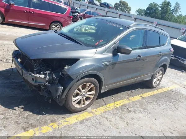 1FMCU0GD6HUA08663 2017 FORD ESCAPE - Image 2