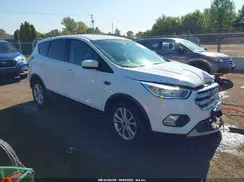 1FMCU0GD6HUA12325 2017 FORD ESCAPE