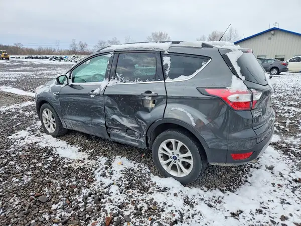 1FMCU0GD6HUA12616 2017 FORD ESCAPE - Image 2