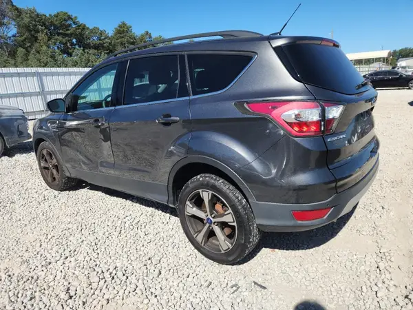 1FMCU0GD6HUA18948 2017 FORD ESCAPE - Image 2