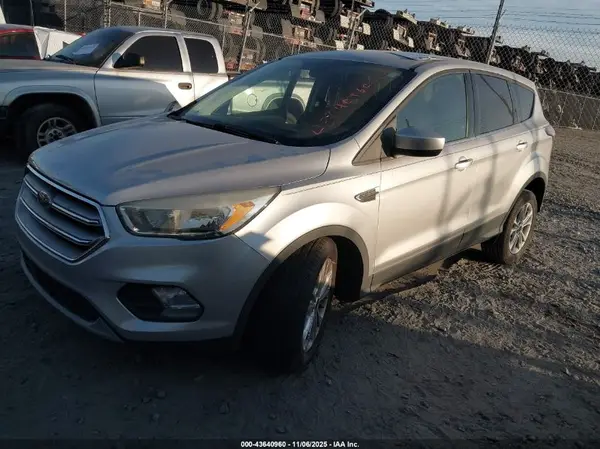 1FMCU0GD6HUA45714 2017 FORD ESCAPE - Image 2
