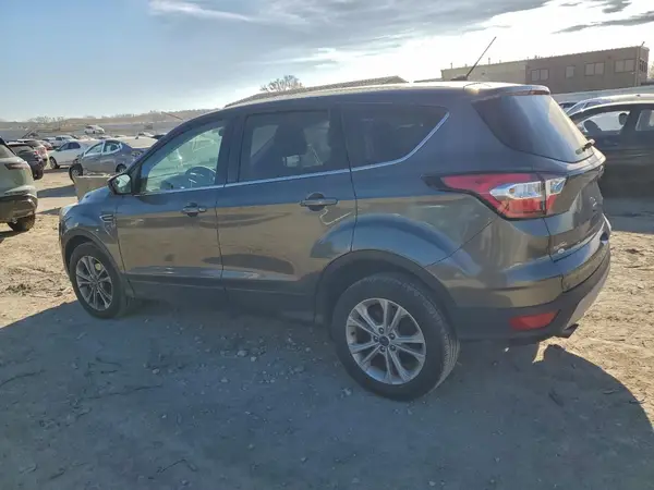 1FMCU0GD6HUA52923 2017 FORD ESCAPE - Image 2