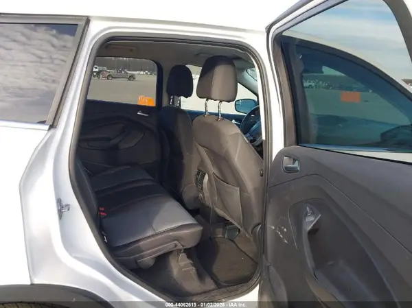 1FMCU0GD6HUA53070 2017 FORD ESCAPE - Image 8