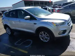 1FMCU0GD6HUA53652 2017 FORD ESCAPE