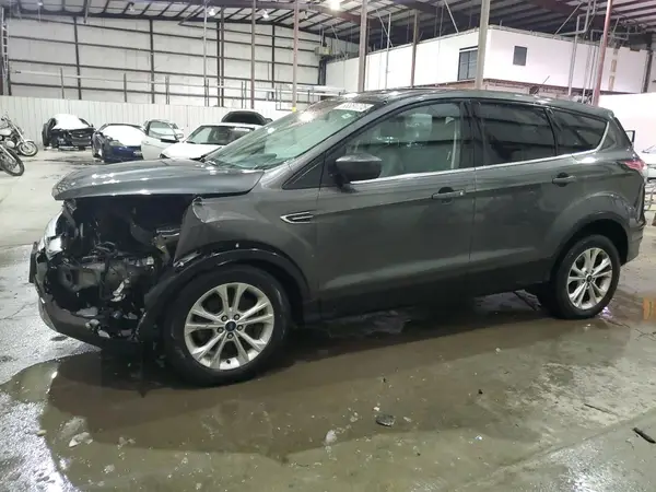 1FMCU0GD6HUA54087 2017 FORD ESCAPE - Image 1