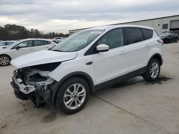 1FMCU0GD6HUA57460 2017 FORD ESCAPE - Image 1