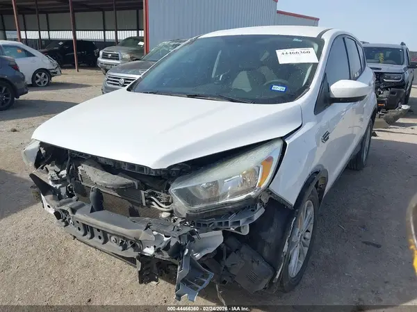 1FMCU0GD6HUA61038 2017 FORD ESCAPE - Image 2