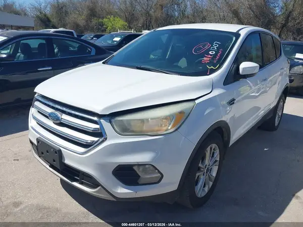 1FMCU0GD6HUA62755 2017 FORD ESCAPE - Image 2