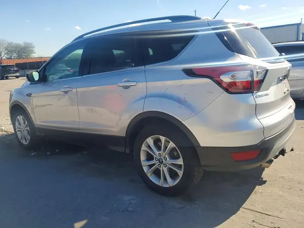 1FMCU0GD6HUA89082 2017 FORD ESCAPE - Image 2