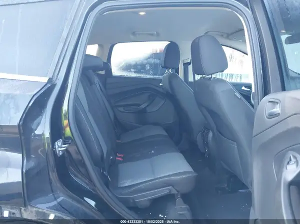 1FMCU0GD6HUB03692 2017 FORD ESCAPE - Image 8