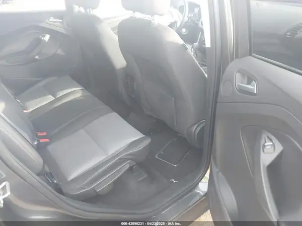 1FMCU0GD6HUB26017 2017 FORD ESCAPE - Image 8