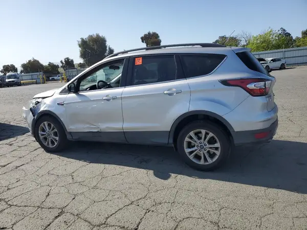 1FMCU0GD6HUB30004 2017 FORD ESCAPE - Image 2