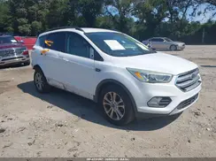 1FMCU0GD6HUB45991 2017 FORD ESCAPE