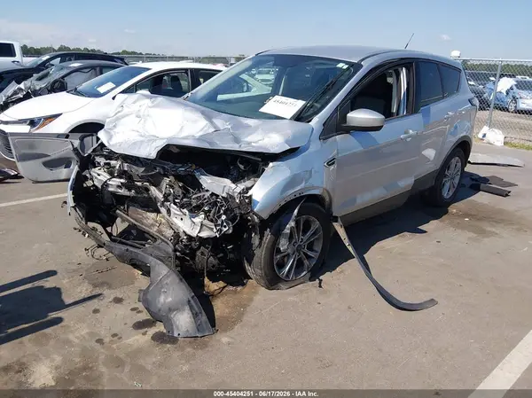 1FMCU0GD6HUB95564 2017 FORD ESCAPE - Image 2