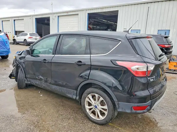 1FMCU0GD6HUB97041 2017 FORD ESCAPE - Image 2