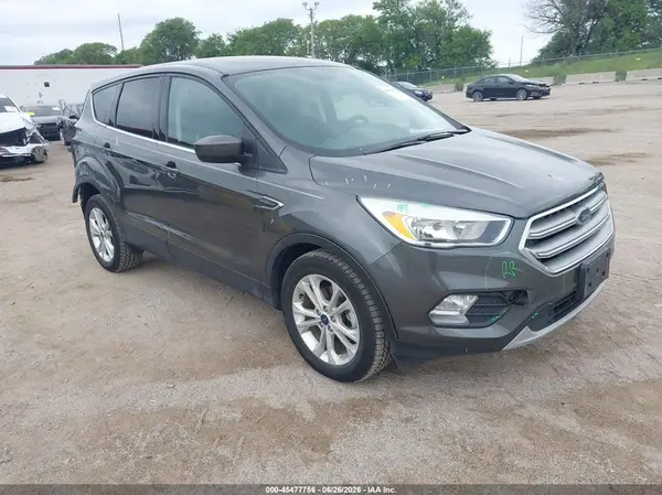 1FMCU0GD6HUC01203 2017 FORD ESCAPE - Image 1