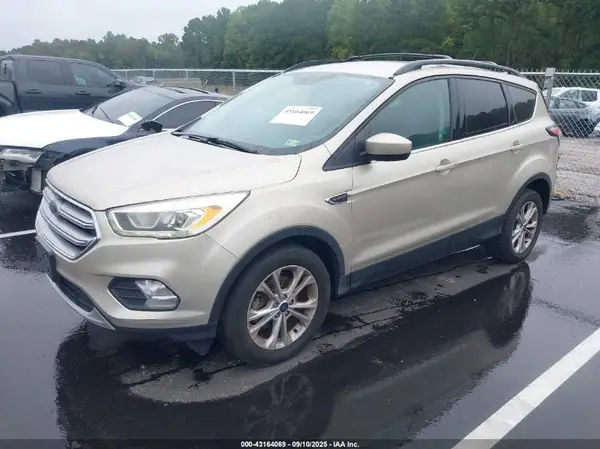 1FMCU0GD6HUC06322 2017 FORD ESCAPE - Image 2