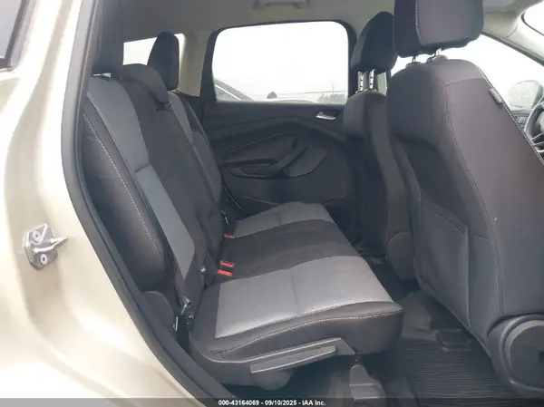 1FMCU0GD6HUC06322 2017 FORD ESCAPE - Image 8