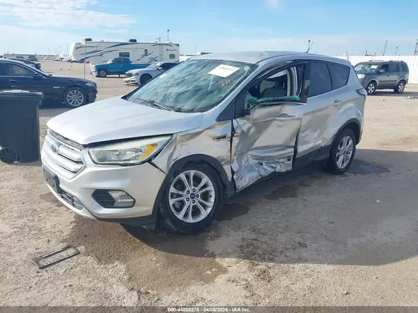 1FMCU0GD6HUC10001 2017 FORD ESCAPE - Image 2