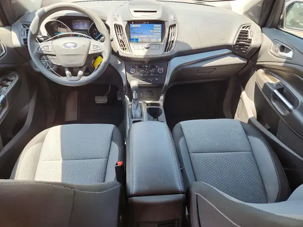 1FMCU0GD6HUC10922 2017 FORD ESCAPE - Image 8