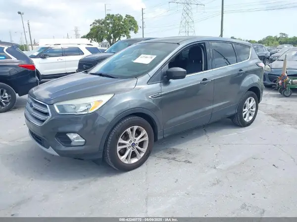 1FMCU0GD6HUC12721 2017 FORD ESCAPE - Image 2