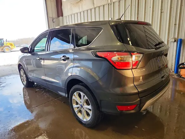 1FMCU0GD6HUC20348 2017 FORD ESCAPE - Image 2