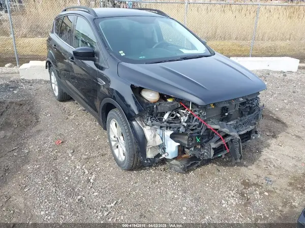 1FMCU0GD6HUC22567 2017 FORD ESCAPE - Image 1