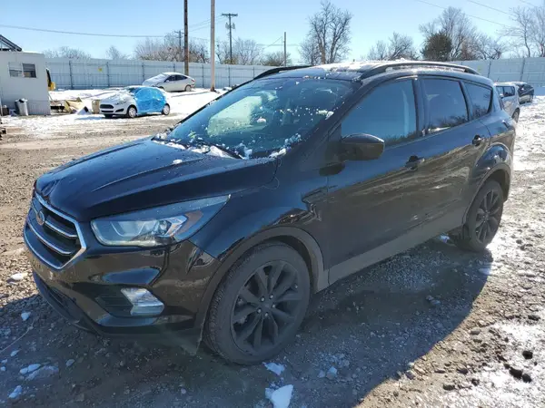 1FMCU0GD6HUC24786 2017 FORD ESCAPE - Image 1