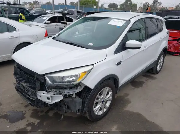 1FMCU0GD6HUC27154 2017 FORD ESCAPE - Image 2