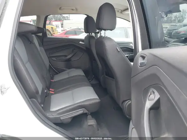 1FMCU0GD6HUC27154 2017 FORD ESCAPE - Image 8