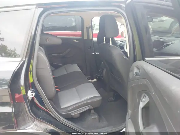 1FMCU0GD6HUC33200 2017 FORD ESCAPE - Image 8