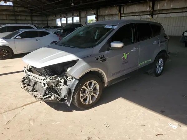 1FMCU0GD6HUC38719 2017 FORD ESCAPE - Image 1