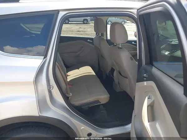1FMCU0GD6HUC39384 2017 FORD ESCAPE - Image 8