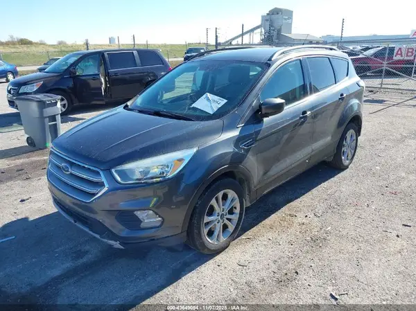 1FMCU0GD6HUC40051 2017 FORD ESCAPE - Image 2
