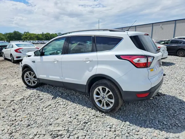 1FMCU0GD6HUC47520 2017 FORD ESCAPE - Image 2