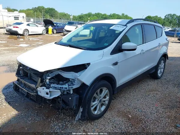 1FMCU0GD6HUC59599 2017 FORD ESCAPE - Image 2