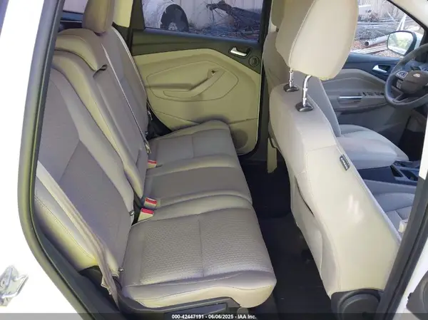 1FMCU0GD6HUC59599 2017 FORD ESCAPE - Image 8
