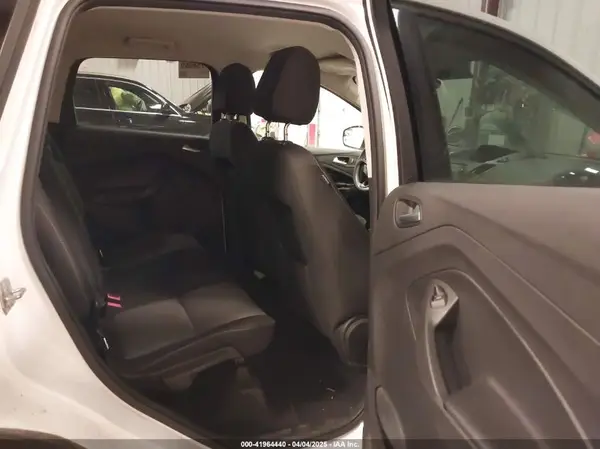 1FMCU0GD6HUC62339 2017 FORD ESCAPE - Image 8