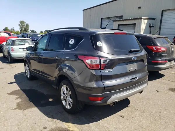 1FMCU0GD6HUC81165 2017 FORD ESCAPE - Image 2