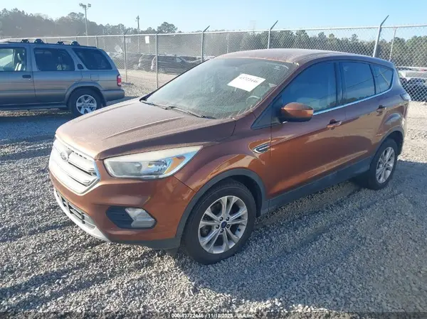 1FMCU0GD6HUC97575 2017 FORD ESCAPE - Image 2