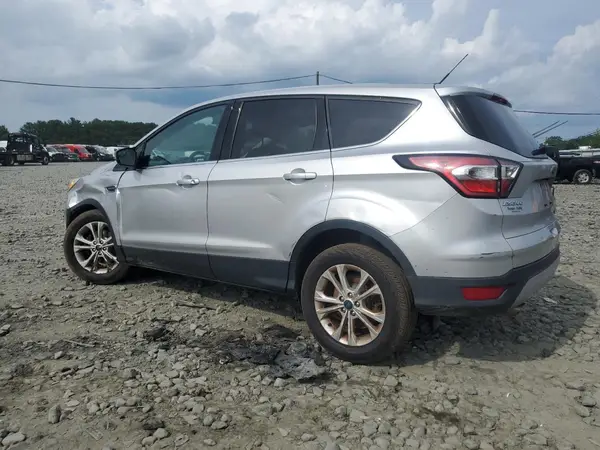 1FMCU0GD6HUD02919 2017 FORD ESCAPE - Image 2