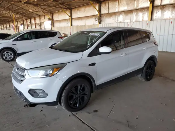 1FMCU0GD6HUD12236 2017 FORD ESCAPE - Image 1