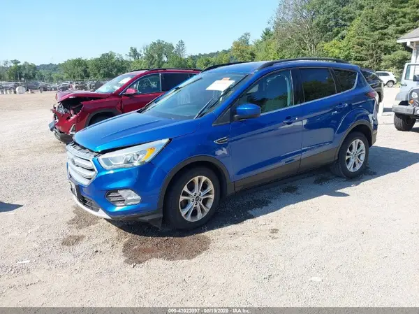 1FMCU0GD6HUD16982 2017 FORD ESCAPE - Image 2