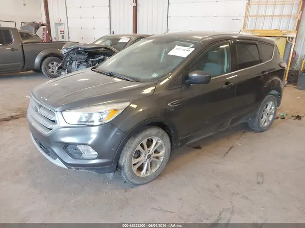 1FMCU0GD6HUD27240 2017 FORD ESCAPE - Image 2