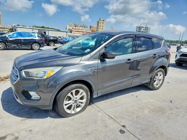 1FMCU0GD6HUD72632 2017 FORD ESCAPE - Image 1