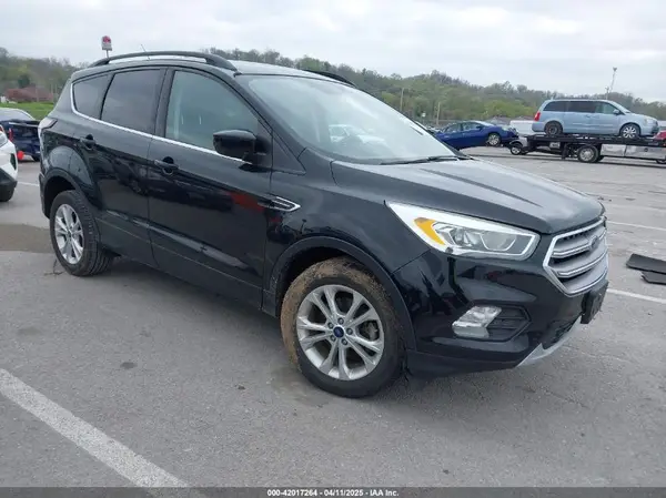 1FMCU0GD6HUD74865 2017 FORD ESCAPE - Image 1