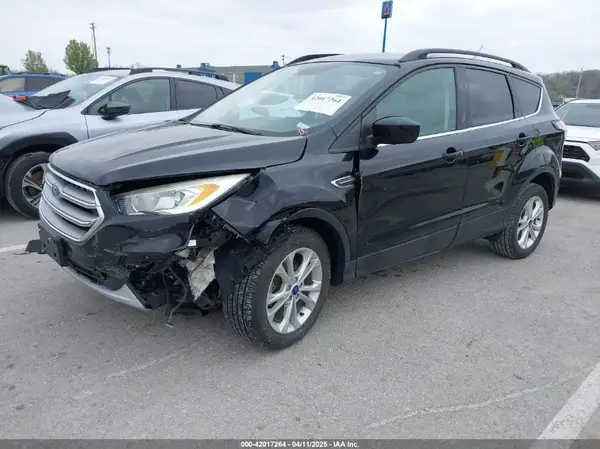 1FMCU0GD6HUD74865 2017 FORD ESCAPE - Image 2