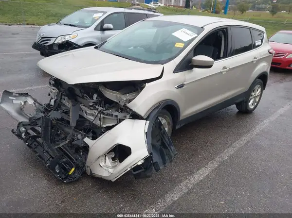 1FMCU0GD6HUD91701 2017 FORD ESCAPE - Image 2