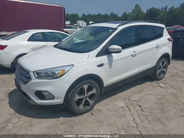 1FMCU0GD6HUD98342 2017 FORD ESCAPE - Image 2