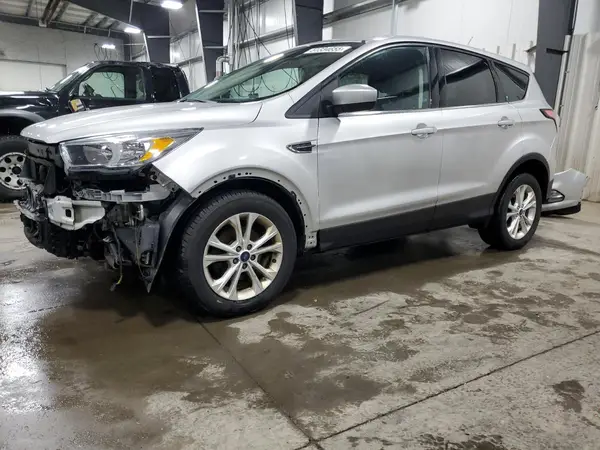 1FMCU0GD6HUE08710 2017 FORD ESCAPE - Image 1